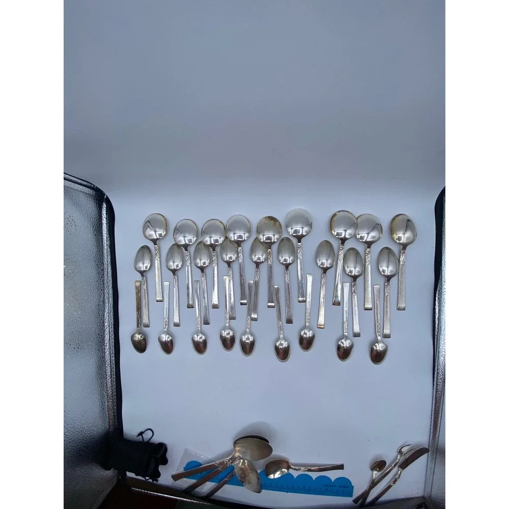 Nobility Plate Royal Wind Song Silver Plated Flatware Set 60+ Pc with Wood Chest